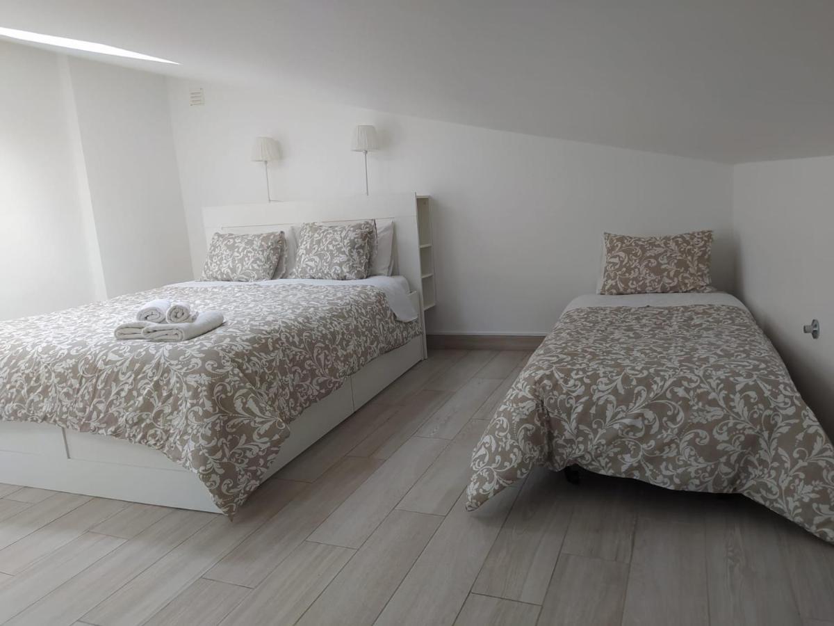 Isaura Home Peniche Luaran gambar
